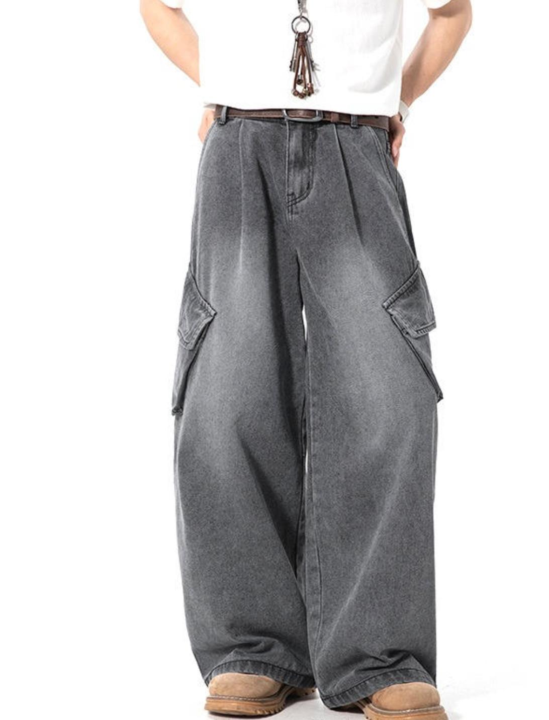 Skater Fit Cargo Jeans