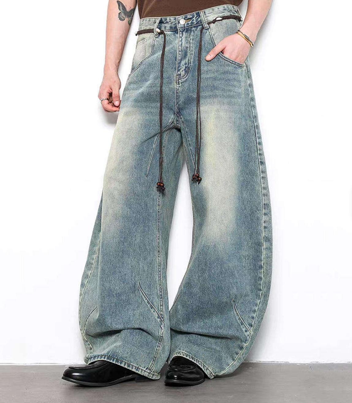 Barrel Fit Jeans